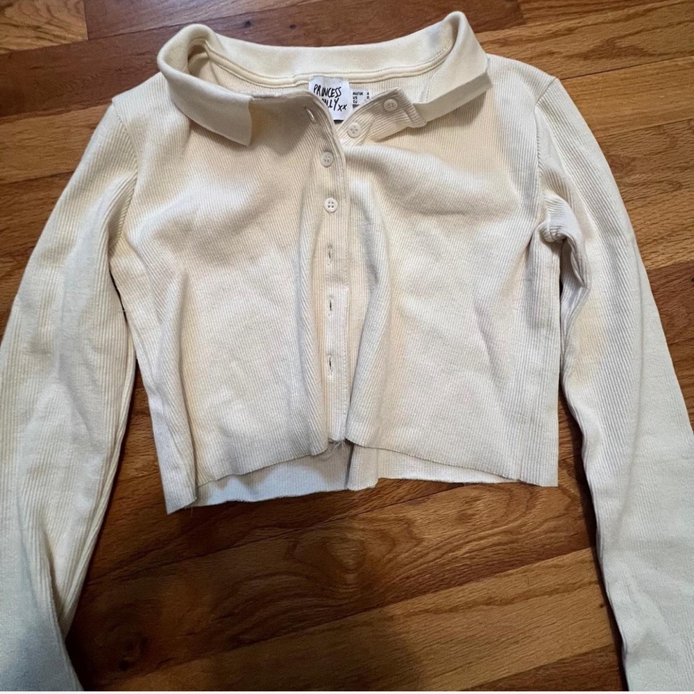 Princess Polly Collared button down - Picture 4 of 6